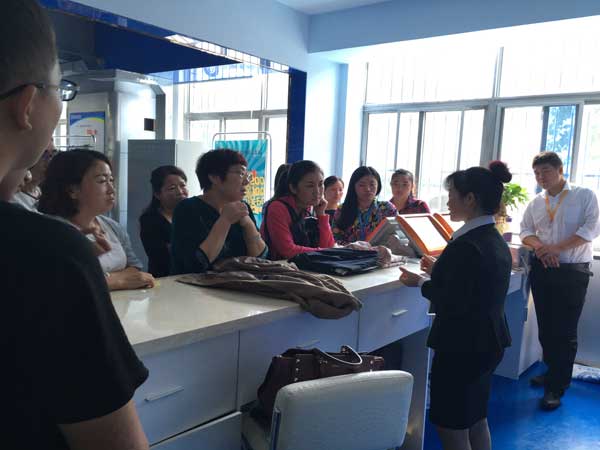 現(xiàn)在開(kāi)干洗店掙錢(qián)嗎，加盟潔希亞干洗店掙錢(qián)嗎