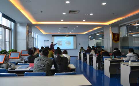 潔希亞洗衣，開干洗店利潤大嗎