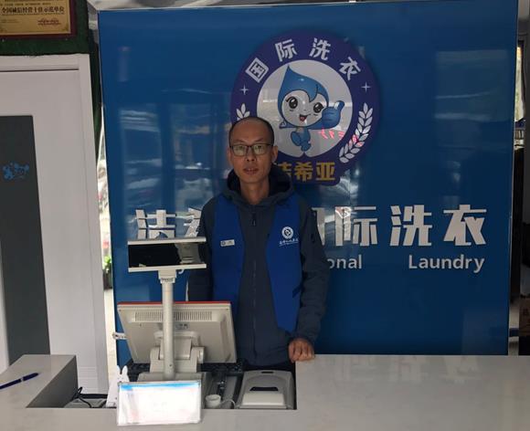 干洗水洗機(jī)設(shè)備多少錢?不同種類不同價(jià)格 干洗水洗機(jī)設(shè)備多少錢?不同種類不同價(jià)格