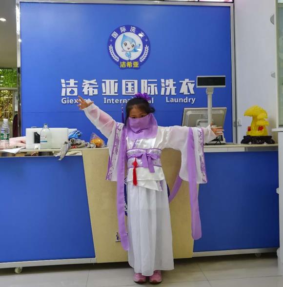 一套干洗設(shè)備多少錢?往潔希亞看過來 一套干洗設(shè)備多少錢?往潔希亞看過來