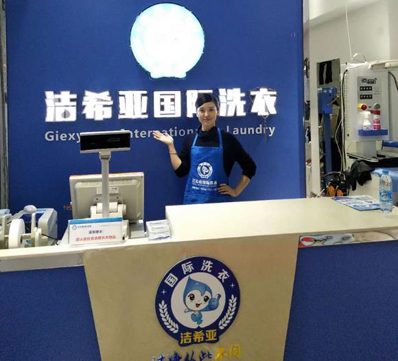 開洗衣店用什么設備 根據(jù)自己的生意量決定